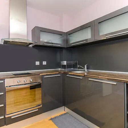 Gabi Sun Apartment