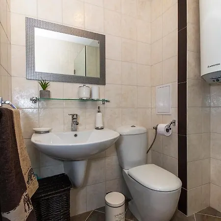 Gabi Sun Apartment